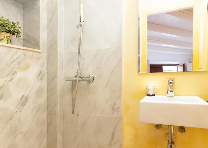 Lets Holidays House In Vella