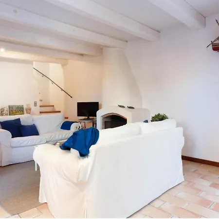 Lets Holidays House In Vella بيت للعطل *